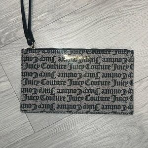 New Juicy Couture Wristlet Wallet/ clutch + Juicy Key ring.